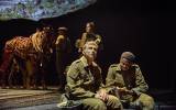 Tom Sturgess (Albert Narracott), Ike Bennett as (David Taylor) in War Horse. Credit Brinkhoff-Moegenburg